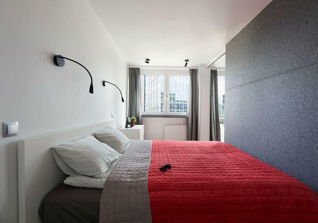 Aroma Apartments Rondo Onz Варшава Экстерьер фото